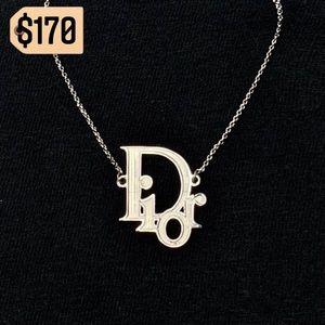 ✨✨✨✨SOLD✨✨✨✨ Christian Dior Authentic Vintage Logo Silver Tone Chain Necklace